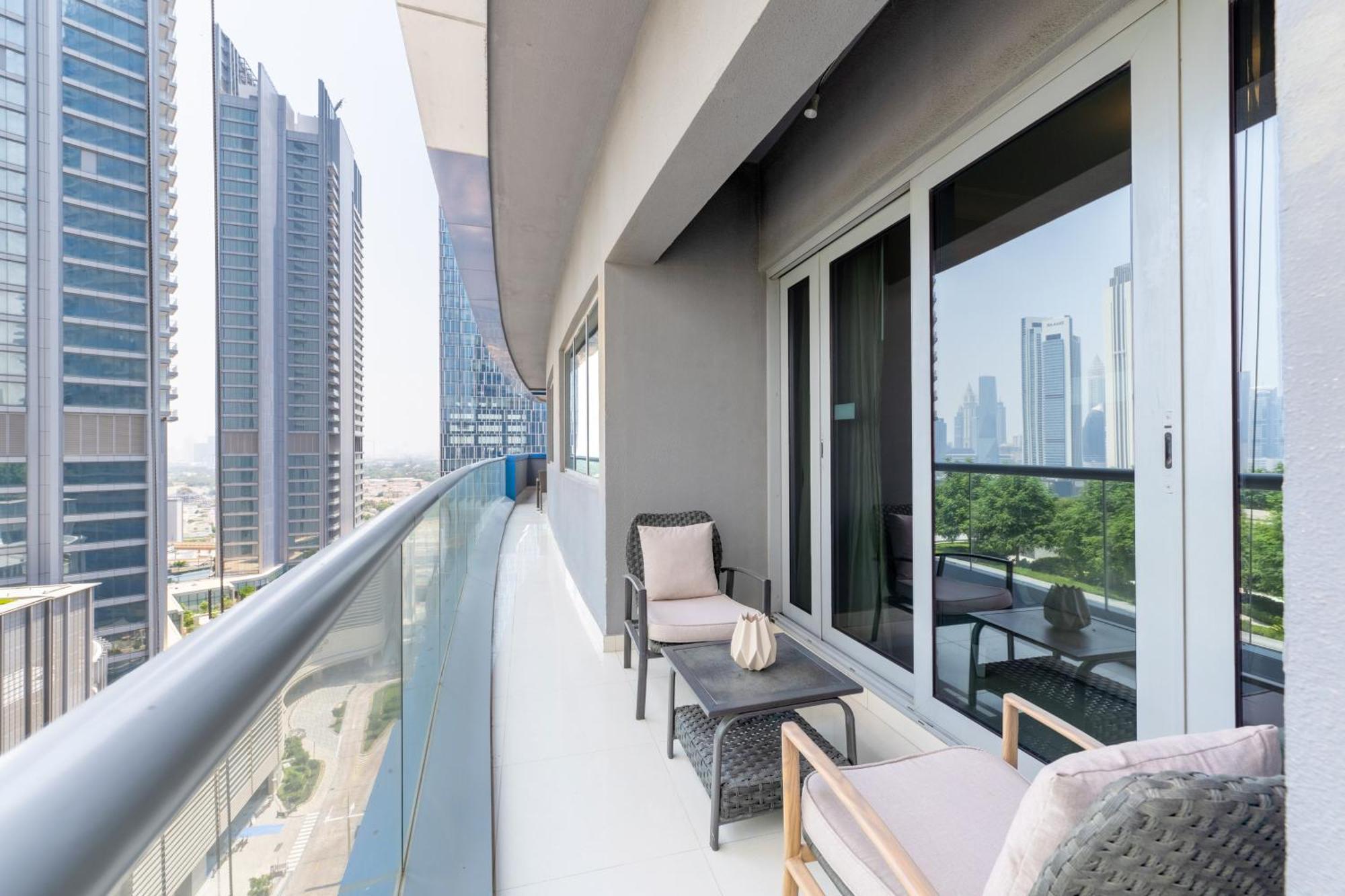 Damac Maison Mall Street Residences ดูไบ ภายนอก รูปภาพ
